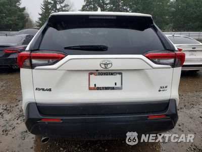 Zdjęcie 6 z 11 samochodu: 2025 TOYOTA RAV4 HYBRID XLE VIN:JTMRWRFV1SD340332 - miniatura
