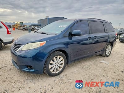 2011 TOYOTA SIENNA LE 7-PASSENGER 5TDJK3DC8BS019481 - główne zdjęcie licytacji z USA - miniatura