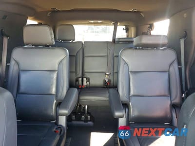 Zdjęcie 10 z 13 samochodu: 2021 CHEVROLET TAHOE C1500 LT VIN:1GNSCNKD9MR115220 - miniatura