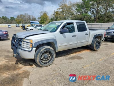 2010 CHEVROLET SILVERADO K1500 LT 3GCRKSEA4AG129743 - główne zdjęcie licytacji z USA - miniatura