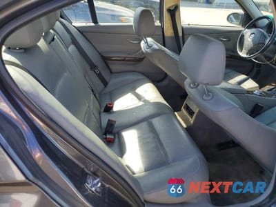 Zdjęcie 10 z 11 samochodu: 2006 BMW 325 I VIN:WBAVB13506PT13124 - miniatura