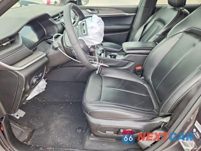 Zdjęcie 7 z 12 samochodu: 2025 JEEP GRAND CHEROKEE LIMITED VIN:1C4RJHBGXSC318299 - miniatura