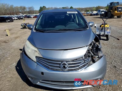 Piąte zdjęcie samochodu w środku: 2015 NISSAN VERSA NOTE S PLUS VIN:3N1CE2CP6FL357426 - miniatura