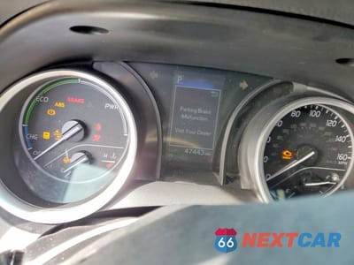 Zdjęcie 9 z 13 samochodu: 2021 TOYOTA CAMRY HYBRID LE VIN:4T1C31AK9MU030439 - miniatura