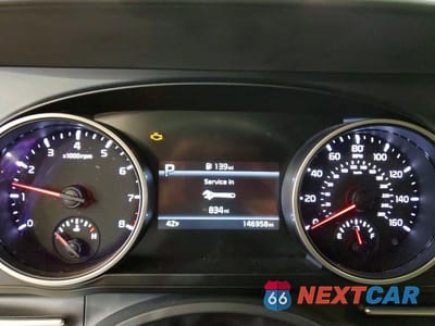 Zdjęcie 9 z 13 samochodu: 2022 KIA CARNIVAL LX VIN:KNDNB4H38N6090878 - miniatura