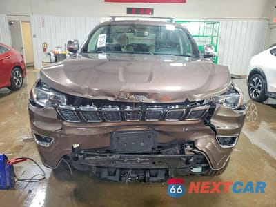 Piąte zdjęcie samochodu w środku: 2021 JEEP GRAND CHEROKEE LIMITED VIN:1C4RJFBG6MC794850 - miniatura