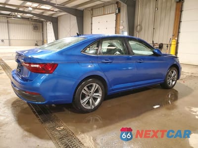 Trzecie zdjęcie samochodu z tyłu: 2024 VOLKSWAGEN JETTA SE VIN:3VWEM7BU7RM094775 - miniatura