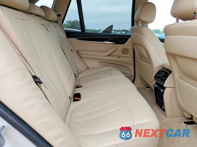 Zdjęcie 11 z 14 samochodu: 2015 BMW X5 XDRIVE35I VIN:5UXKR0C53F0K66030 - miniatura
