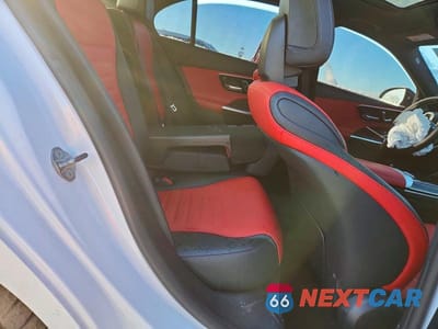 Zdjęcie 10 z 12 samochodu: 2024 MERCEDES-BENZ C 43 AMG VIN:W1KAF8HB0RR157209 - miniatura