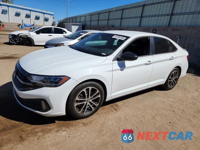 2024 VOLKSWAGEN JETTA SPORT 3VWBM7BU9RM025721 - główne zdjęcie licytacji z USA - miniatura