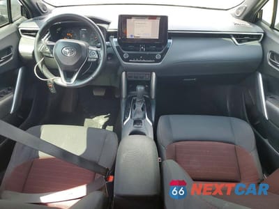 Zdjęcie 8 z 13 samochodu: 2024 TOYOTA COROLLA CROSS HYBRID NIGHTSHADE VIN:7MUFBABG7RV028821 - miniatura