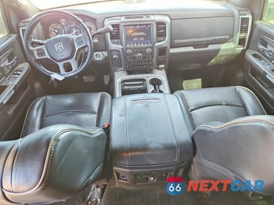 Zdjęcie 8 z 11 samochodu: 2018 RAM 2500 LONGHORN VIN:3C6UR5GL1JG144410 - miniatura