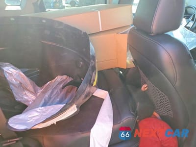 Zdjęcie 11 z 13 samochodu: 2012 CADILLAC SRX VIN:3GYFNGE30CS628123 - miniatura