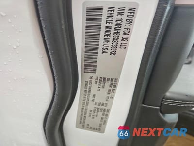 Zdjęcie 13 z 13 samochodu: 2025 JEEP GRAND CHEROKEE LIMITED VIN:1C4RJHBGXSC339735 - miniatura