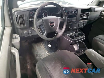 Zdjęcie 8 z 12 samochodu: 2018 GMC SAVANA 2500 DELIVERY VAN VIN:1GTW7AFG8J1910264 - miniatura