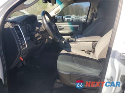 Zdjęcie 7 z 12 samochodu: 2015 RAM 1500 SLT VIN:1C6RR7LT1FS551358 - miniatura