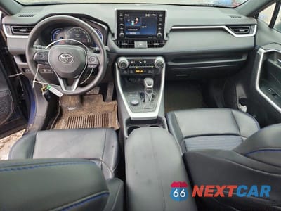 Zdjęcie 8 z 14 samochodu: 2020 TOYOTA RAV4 HYBRID XSE VIN:2T3EWRFV0LW087281 - miniatura