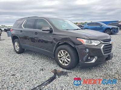 Czwarte zdjęcie samochodu z boku: 2019 CHEVROLET TRAVERSE LT VIN:1GNEVGKW2KJ214056 - miniatura