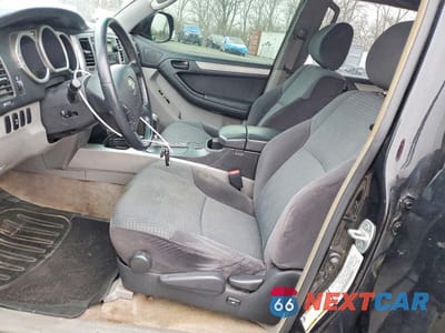 Zdjęcie 7 z 12 samochodu: 2005 TOYOTA 4RUNNER SPORT EDITION VIN:JTEBU14R458040923 - miniatura