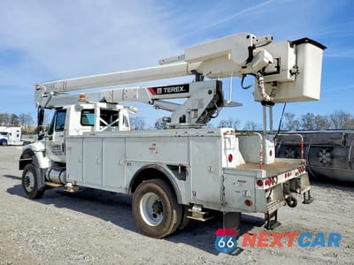 Trzecie zdjęcie samochodu z tyłu: 2013 INTERNATIONAL 7300 BUCKET TRUCK VIN:1HTWBAAN9DJ203668 - miniatura