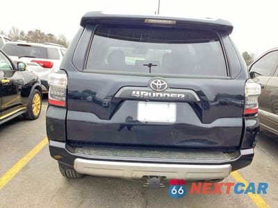 Zdjęcie 9 z 10 samochodu: 2020 TOYOTA 4RUNNER TRD OFF-ROAD PREMIUM VIN:JTEBU5JR1L5743809 - miniatura