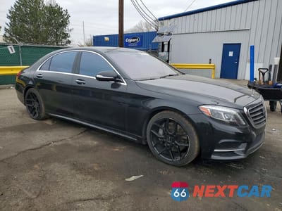 Czwarte zdjęcie samochodu z boku: 2015 MERCEDES-BENZ S 550 VIN:WDDUG8CB2FA133165 - miniatura