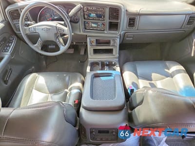 Zdjęcie 8 z 13 samochodu: 2006 CHEVROLET SILVERADO K2500 HEAVY DUTY VIN:1GCHK23216F123446 - miniatura