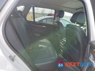 Zdjęcie 11 z 13 samochodu: 2015 BMW X5 XDRIVE35I VIN:5UXKR0C57F0K61820 - miniatura