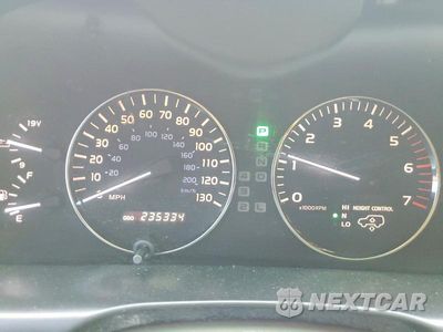 Zdjęcie 9 z 12 samochodu: 2005 LEXUS LX 470 BASE VIN:JTJHT00W253551225 - miniatura