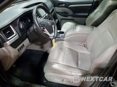 Zdjęcie 7 z 13 samochodu: 2015 TOYOTA HIGHLANDER XLE VIN:5TDJKRFH3FS142929 - miniatura