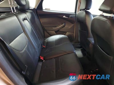 Zdjęcie 11 z 13 samochodu: 2018 FORD FOCUS TITANIUM VIN:1FADP3N27JL232609 - miniatura