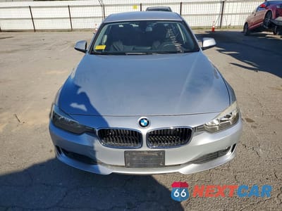 Piąte zdjęcie samochodu w środku: 2014 BMW 328 D VIN:WBA3D3C51EK154557 - miniatura