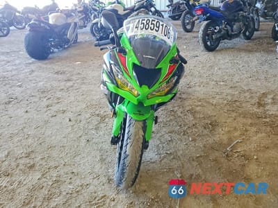 Drugie zdjęcie samochodu z przodu: 2023 KAWASAKI ZX636 K VIN:JKBZXJH10PA017770 - miniatura