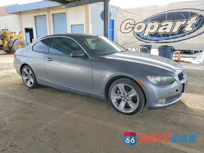 Czwarte zdjęcie samochodu z boku: 2008 BMW 335 XI VIN:WBAWC73578E065828 - miniatura