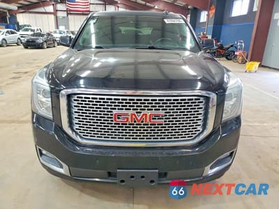 Piąte zdjęcie samochodu w środku: 2016 GMC YUKON XL DENALI VIN:1GKS2HKJXGR334912 - miniatura