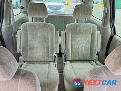 Zdjęcie 10 z 14 samochodu: 2001 MAZDA MPV WAGON VIN:JM3LW28Y710199168 - miniatura