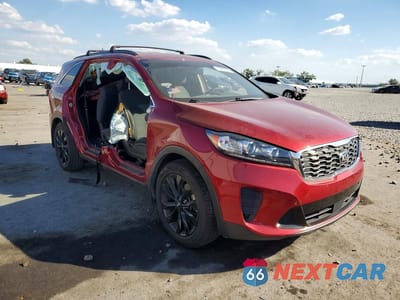 Czwarte zdjęcie samochodu z boku: 2020 KIA SORENTO S V6 VIN:5XYPGDA51LG673969 - miniatura