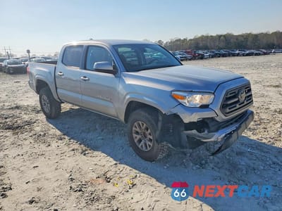 Czwarte zdjęcie samochodu z boku: 2019 TOYOTA TACOMA SR VIN:5TFAX5GN8KX137860 - miniatura