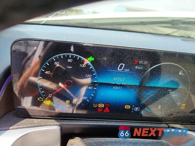 Zdjęcie 9 z 13 samochodu: 2023 MERCEDES-BENZ GLB 250 4MATIC VIN:W1N4M4HB0PW290405 - miniatura