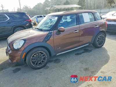 2015 MINI COOPER S COUNTRYMAN WMWZC5C52FWP44124 - główne zdjęcie licytacji z USA - miniatura