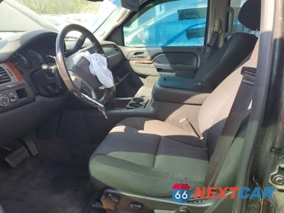 Zdjęcie 7 z 12 samochodu: 2014 CHEVROLET TAHOE C1500 LS VIN:1GNSCAE04ER176462 - miniatura