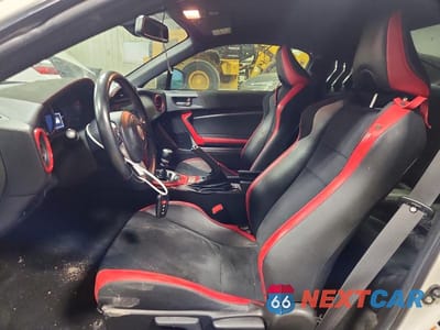 Zdjęcie 7 z 12 samochodu: 2020 TOYOTA 86 GT VIN:JF1ZNAE11L9751243 - miniatura