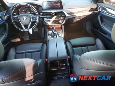 Zdjęcie 8 z 12 samochodu: 2020 BMW 530 I VIN:WBAJR3C02LWW61602 - miniatura