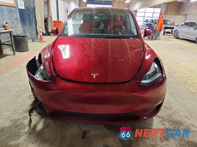 Piąte zdjęcie samochodu w środku: 2025 TESLA MODEL Y VIN:7SAYGAEE3SF306075 - miniatura