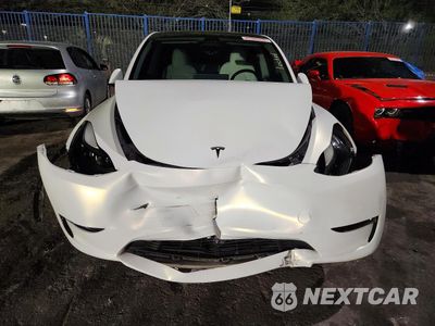 Piąte zdjęcie samochodu w środku: 2022 TESLA MODEL Y VIN:7SAYGAEE1NF548190 - miniatura