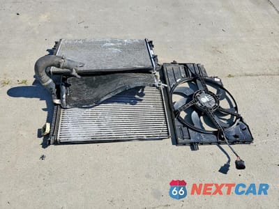 Zdjęcie 12 z 12 samochodu: 2020 AUDI A3 S-LINE PREMIUM VIN:WAUBEGFF4LA093583 - miniatura