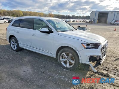 Czwarte zdjęcie samochodu z boku: 2020 AUDI Q7 PREMIUM VIN:WA1AXAF74LD010077 - miniatura