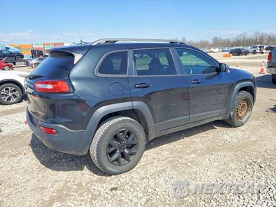 Trzecie zdjęcie samochodu z tyłu: 2016 JEEP CHEROKEE TRAILHAWK VIN:1C4PJMBB2GW105017 - miniatura