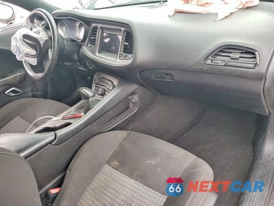 Zdjęcie 8 z 12 samochodu: 2023 DODGE CHALLENGER GT VIN:2C3CDZJG2PH507137 - miniatura