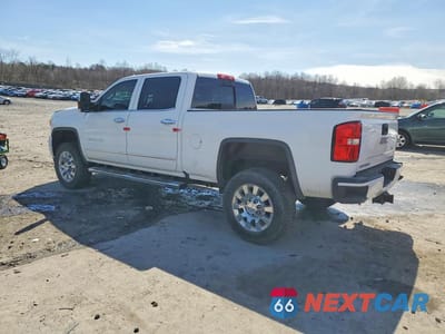 Drugie zdjęcie samochodu z przodu: 2017 GMC SIERRA K2500 DENALI VIN:1GT12UEGXHF101180 - miniatura